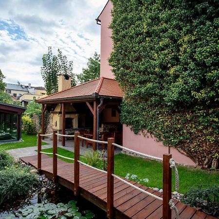 Hotel Anna Бероун Екстер'єр фото