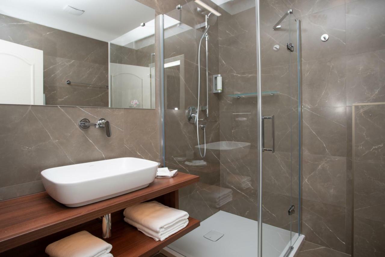 Hotel Anna Бероун Екстер'єр фото