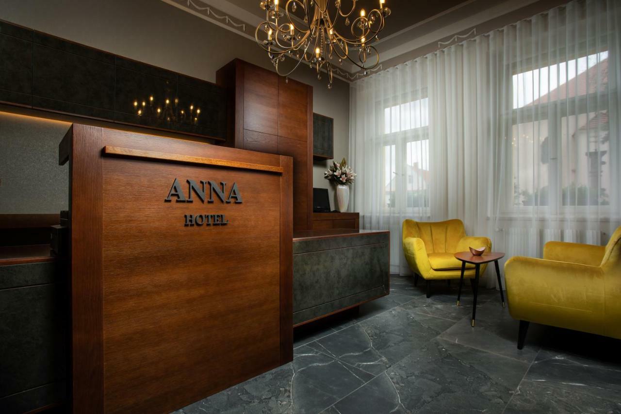 Hotel Anna Бероун Екстер'єр фото
